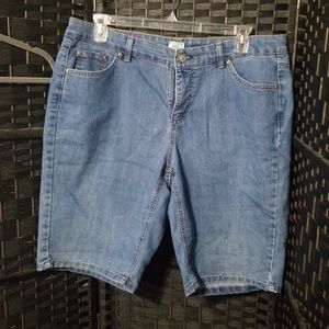 Size 18 JMS Bermuda shorts